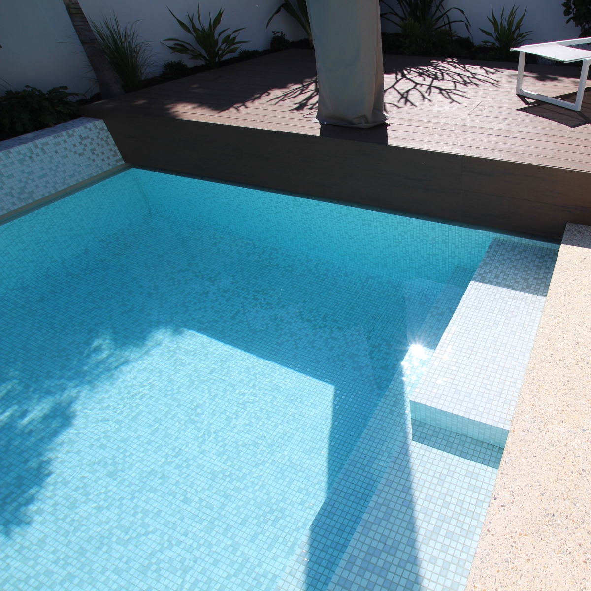 Are your pool tiles safe? 75