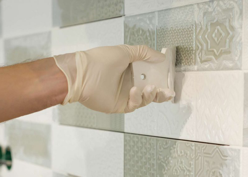 The essential tools checklist for DIY tiling 109