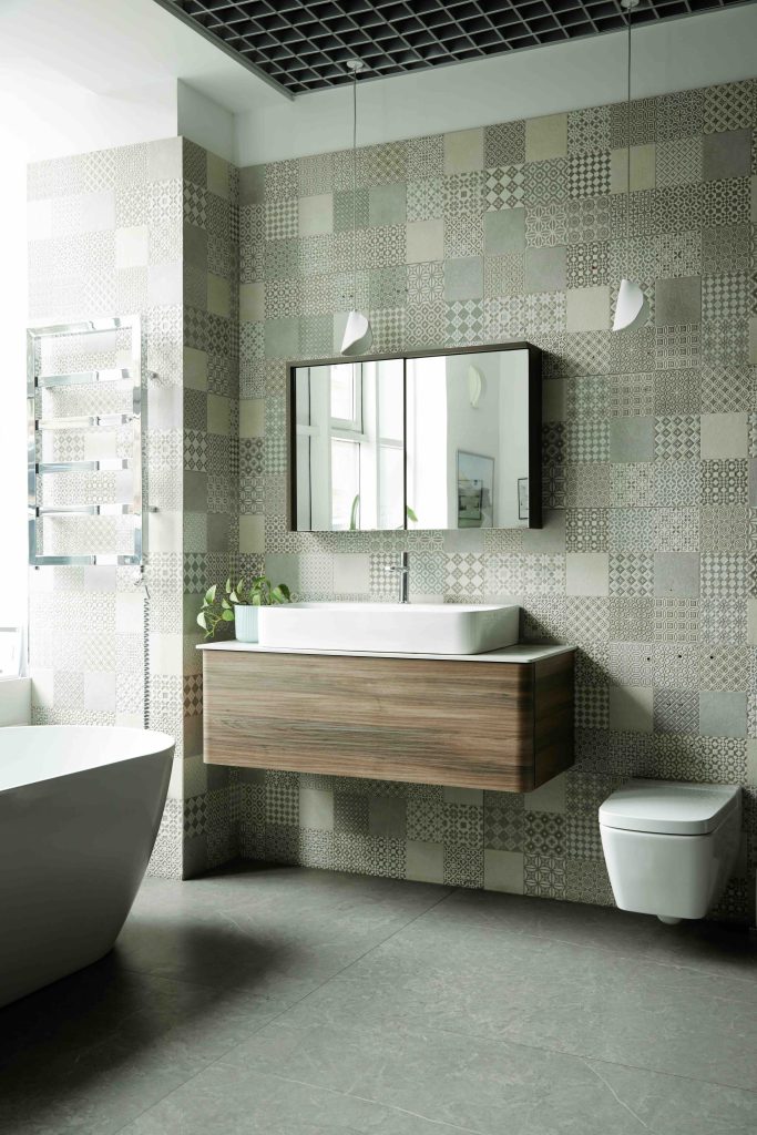 Bathroom Tile Renovation Guide: Style, Function & Longevity 3