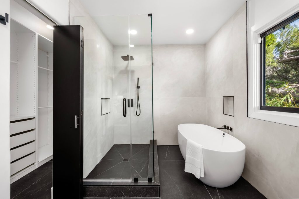 Bathroom Tile Renovation Guide: Style, Function & Longevity 4 Bathroom Tile Renovation Guide: Style, Function & Longevity 4